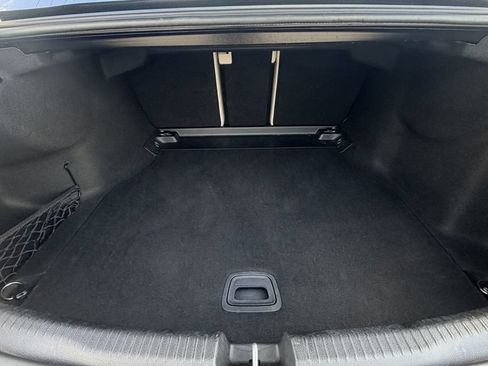 Used 2025 Mercedes-Benz C 300 Sedan image 29