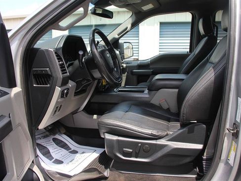 Used 2020 Ford F150 XLT w/ Equipment Group 302A Luxury AWD/4WD image 21