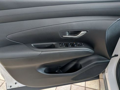 Used 2025 Hyundai Santa Cruz SEL FWD image 14