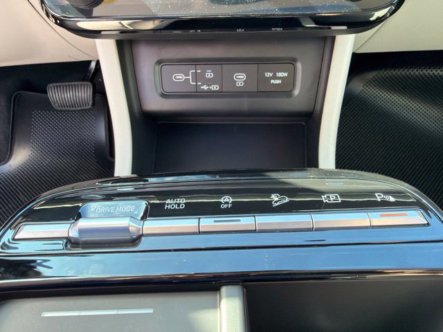 New 2026 Hyundai Tucson Limited FWD image 28