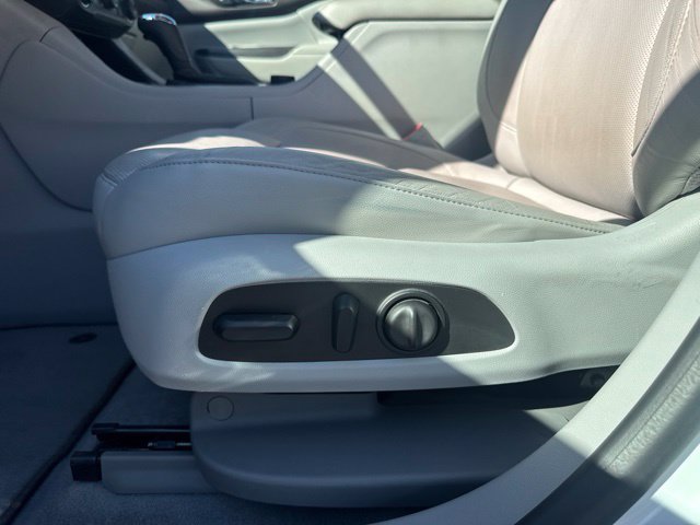 Used 2017 GMC Acadia SLT FWD image 20