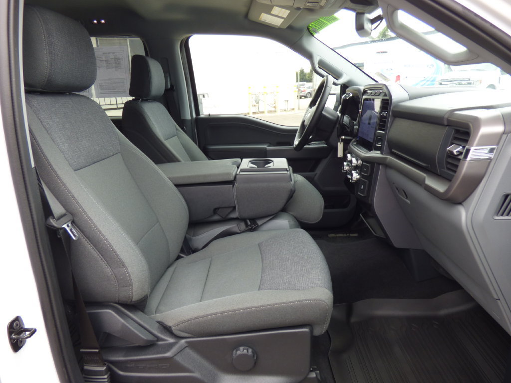 Used 2024 Ford F150 XLT w/ Tow/Haul Package AWD/4WD image 15