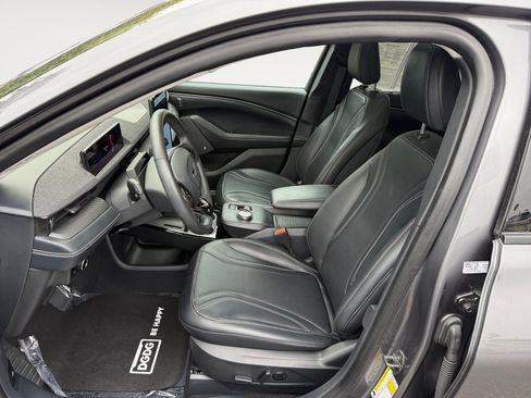 Certified 2023 Ford Mustang Mach-E Premium RWD image 10