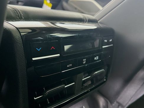 Used 2023 Acura MDX SH-AWD w/ Technology Package image 28