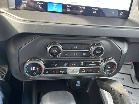 Used 2025 Ford Bronco Badlands AWD/4WD image 25