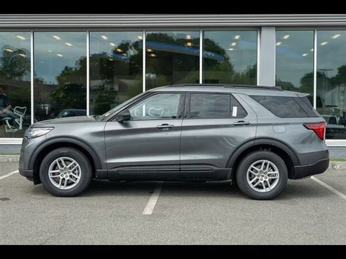 New 2026 Ford Explorer Active AWD/4WD image 32