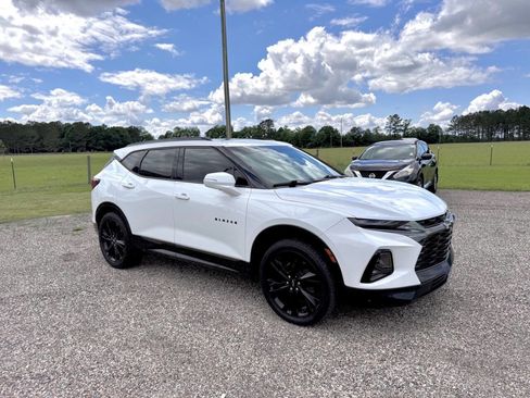 Used 2019 Chevrolet Blazer RS w/ Sun and Wheels Package FWD image 8