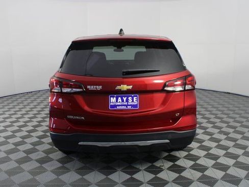 Used 2024 Chevrolet Equinox LT image 23