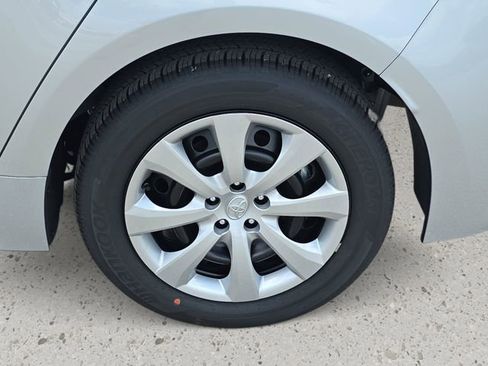 New 2026 Toyota Corolla LE FWD image 32