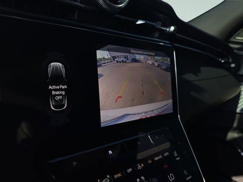 Used 2023 Maserati Grecale GT AWD/4WD image 20