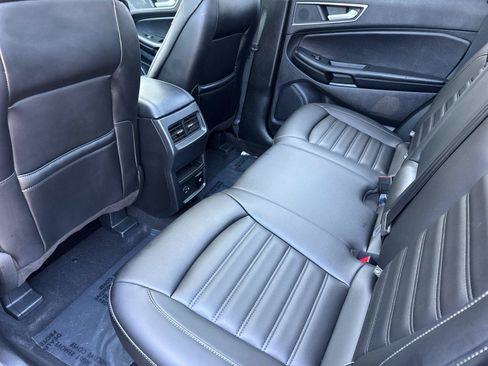 Used 2022 Ford Edge SEL w/ Convenience Package AWD/4WD image 11
