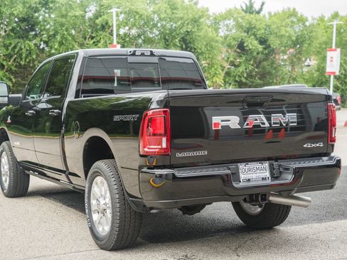 New 2026 RAM 2500 Laramie AWD/4WD image 5
