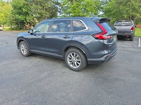 Used 2024 Honda CR-V EX image 5