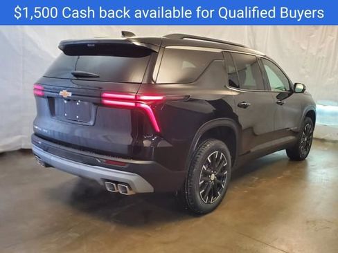 New 2026 Chevrolet Traverse LT w/ Sun and Wheel Package image 5