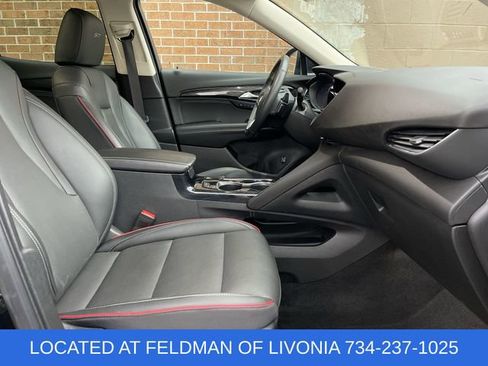 Certified 2022 Buick Envision Essence w/ Sport Touring Package image 26