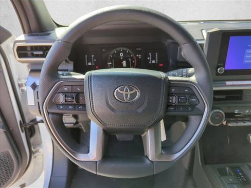 New 2025 Toyota 4Runner SR5 image 15