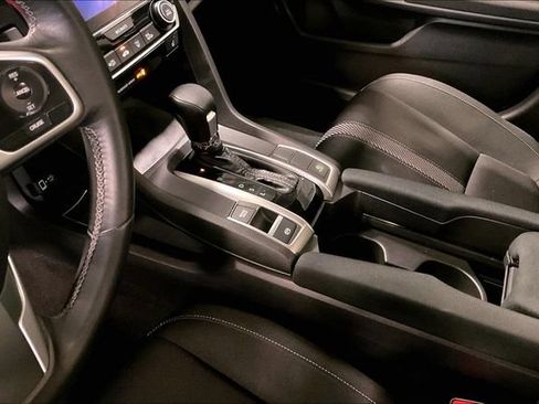 Used 2018 Honda Civic EX-T image 17