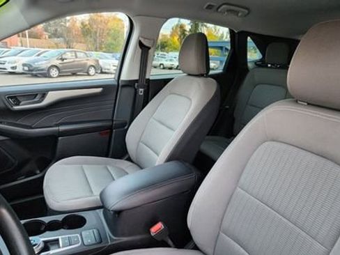 Used 2021 Ford Escape S image 7
