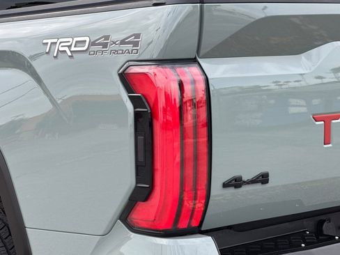 Used 2022 Toyota Tundra Limited w/ TRD Off-Road Package AWD/4WD image 27