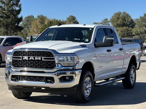 Used 2024 RAM 2500 Big Horn w/ Off Road Package image 7