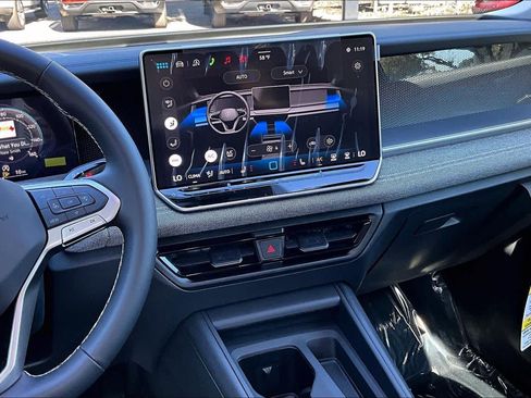 New 2026 Volkswagen Tiguan S image 6