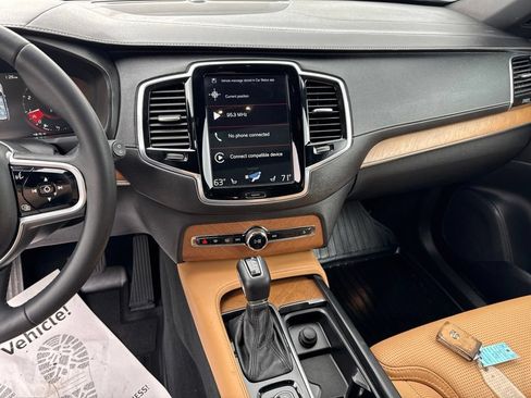 Used 2018 Volvo XC90 T6 Inscription w/ Convenience Package AWD/4WD image 19