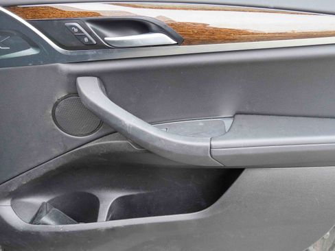 Used 2022 BMW X4 xDrive30i w/ Convenience Package image 31