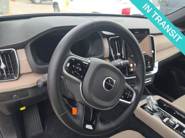 Certified 2026 Volvo XC90 B6 Plus AWD/4WD image 4