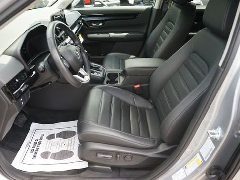 Used 2024 Honda CR-V EX-L image 9