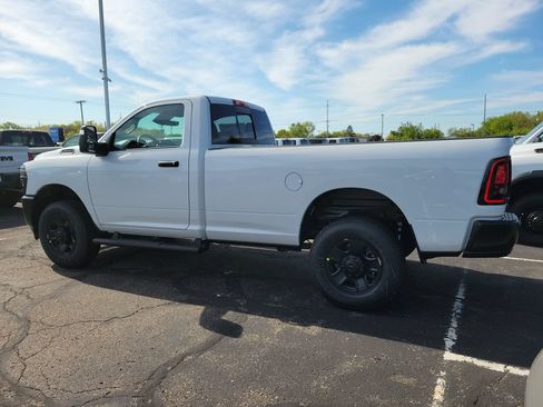 New 2026 RAM 2500 Tradesman AWD/4WD image 5