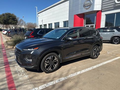 Used 2020 Hyundai Santa Fe Limited image 4