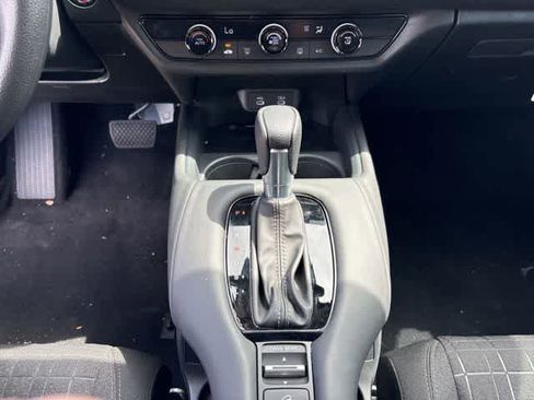 Used 2026 Honda HR-V LX image 19