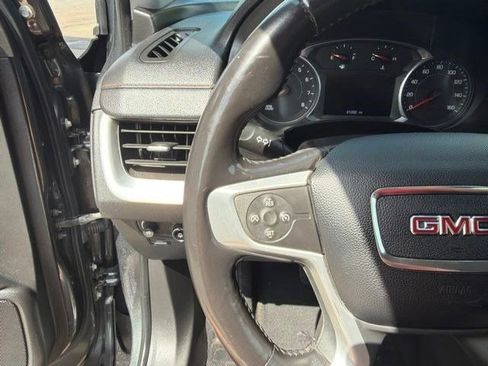 Used 2019 GMC Terrain SLE w/ LPO, Floor Liner Package AWD/4WD image 15