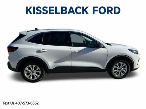 Certified 2024 Ford Escape Active image 2