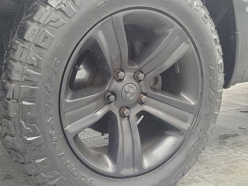 Used 2017 RAM 1500 Sport w/ Black Ram 1500 Sport Group image 31