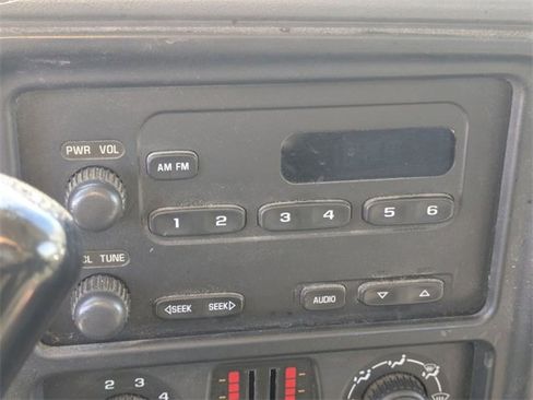 Used 2006 GMC Sierra 3500 W/T image 14