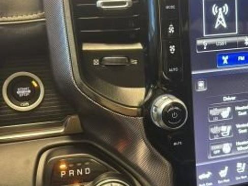 Used 2019 RAM 1500 Limited AWD/4WD image 19
