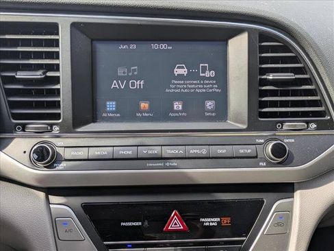 Used 2018 Hyundai Elantra SEL w/ Cargo Package FWD image 10
