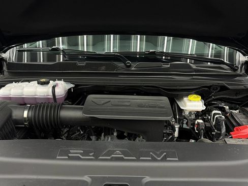Used 2025 RAM 1500 Big Horn AWD/4WD image 19
