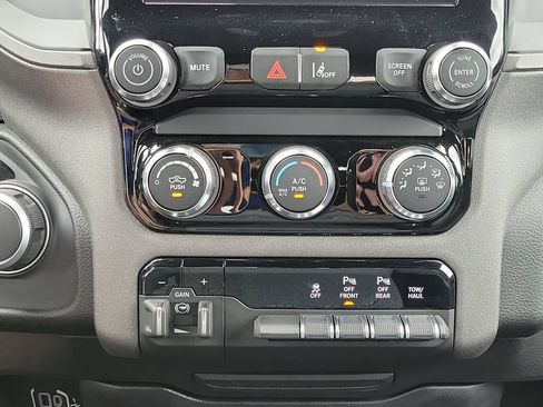 Used 2025 RAM 1500 Tradesman AWD/4WD image 20