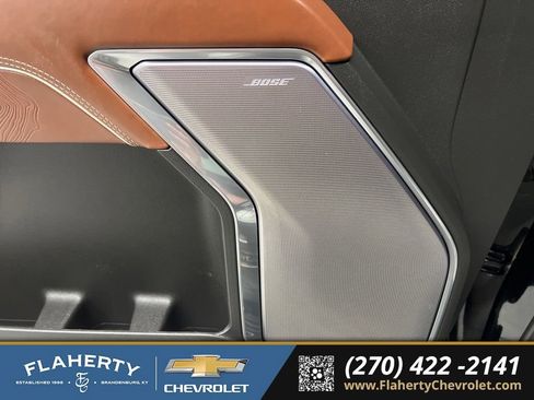 Used 2025 GMC Sierra 2500 Denali Ultimate AWD/4WD image 25