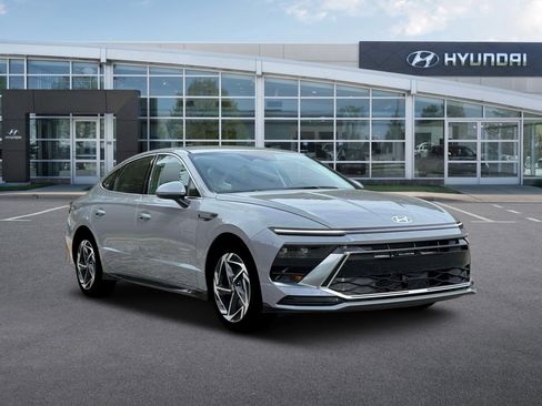 New 2026 Hyundai Sonata SEL image 11