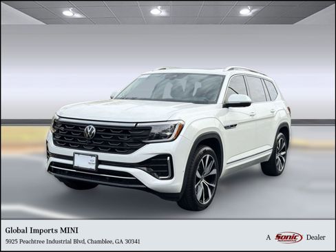 Used 2024 Volkswagen Atlas SEL Premium R-Line image 1