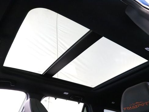 Used 2023 Honda Pilot TrailSport image 27