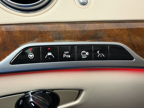 Used 2015 Mercedes-Benz S 550 4MATIC Sedan image 33