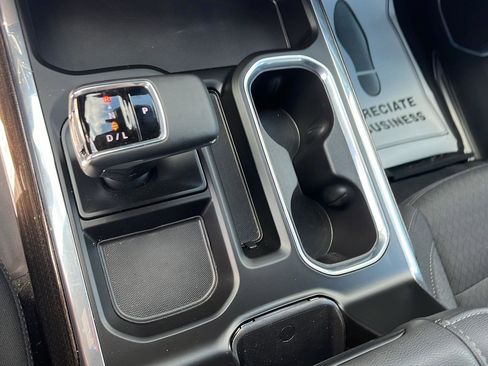 Used 2025 Chevrolet Silverado 1500 RST image 15