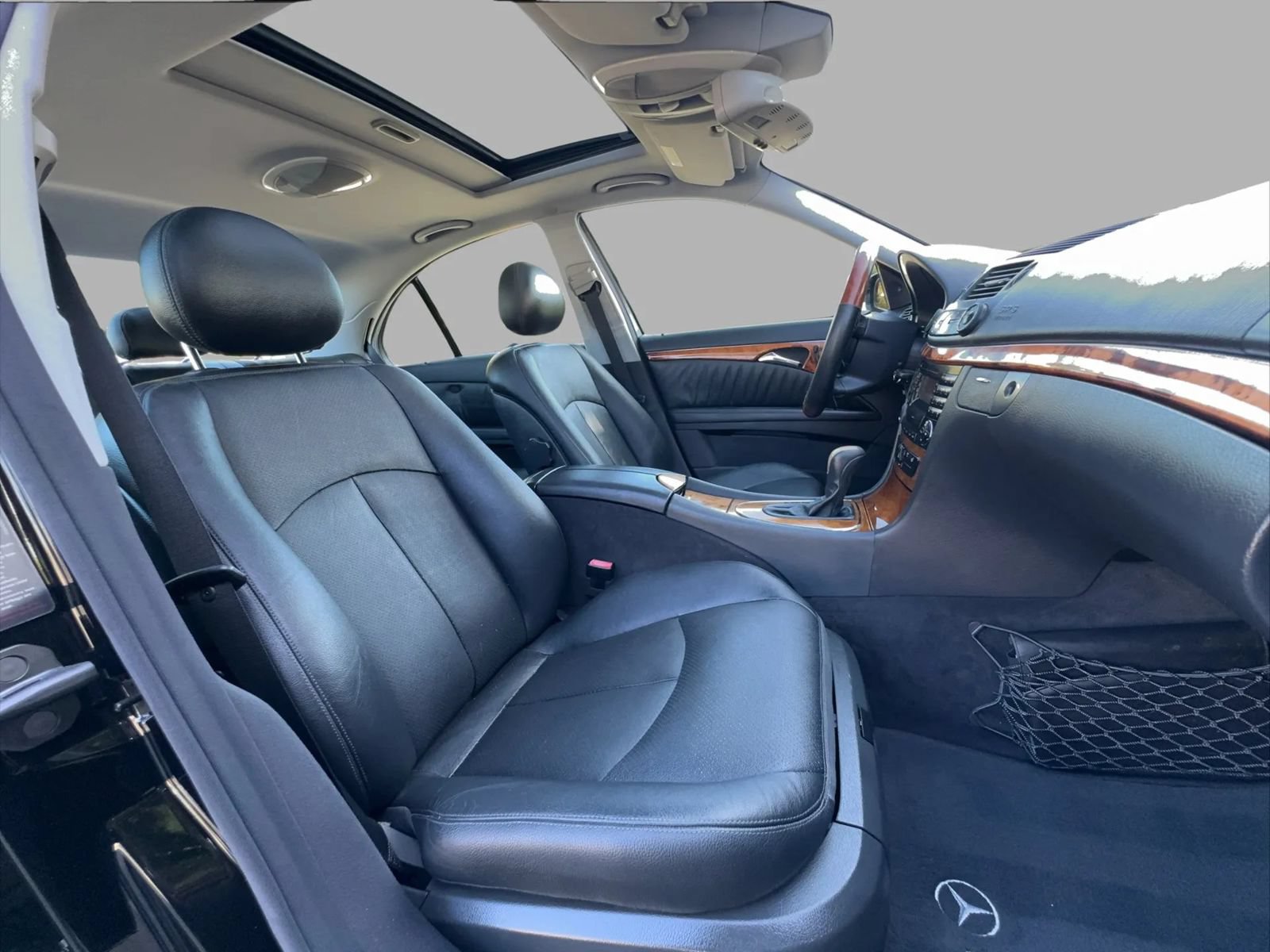 Used 2003 Mercedes-Benz E 320 Sedan image 42
