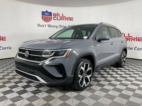 Used 2023 Volkswagen Taos SEL AWD/4WD image 7
