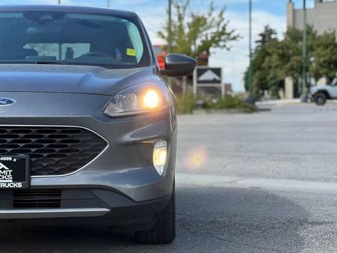 Used 2022 Ford Escape SEL AWD/4WD image 11