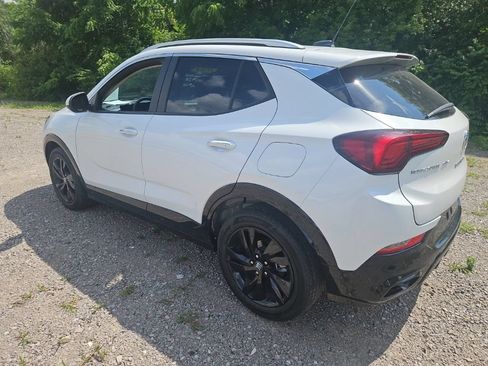 Used 2024 Buick Encore GX Sport Touring FWD image 6